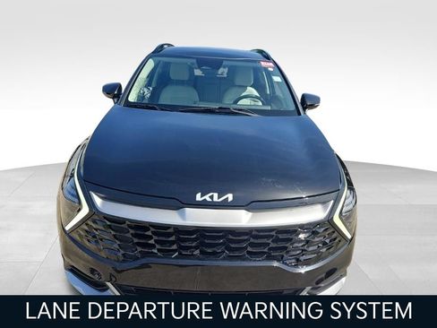 Used 2025 Kia Sportage EX w/ Premium Package FWD image 3