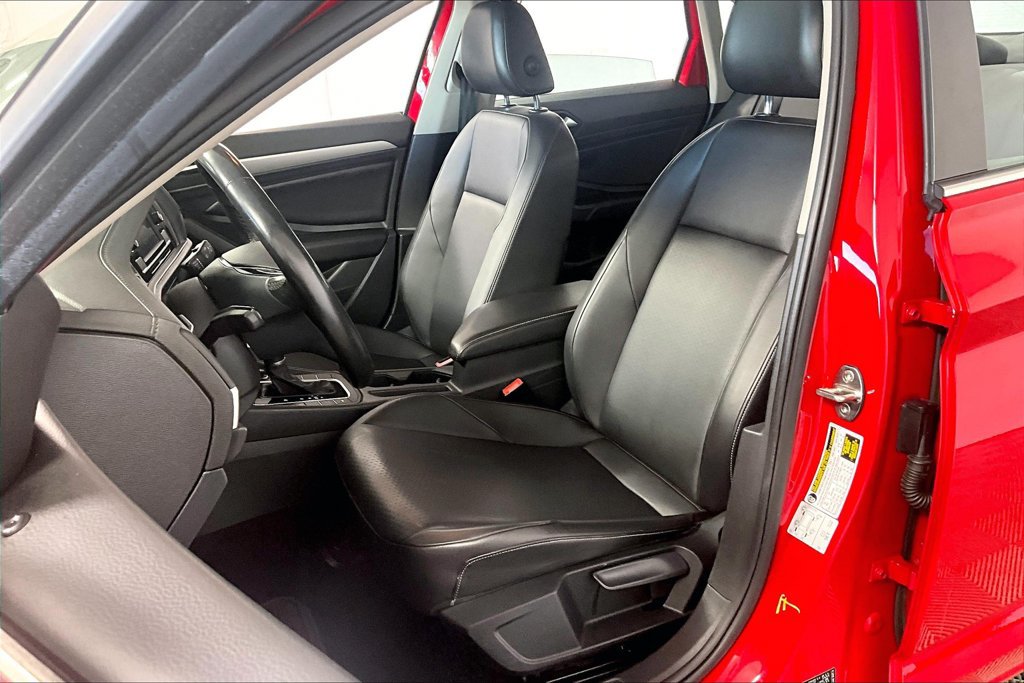 Used 2019 Volkswagen Jetta SE FWD image 24