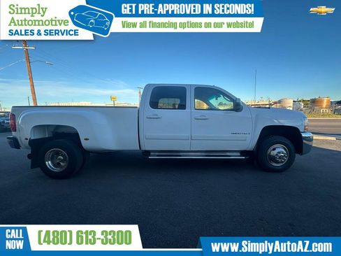 Used 2007 Chevrolet Silverado 3500 LTZ w/ EZ-Lift Tailgate Package image 7