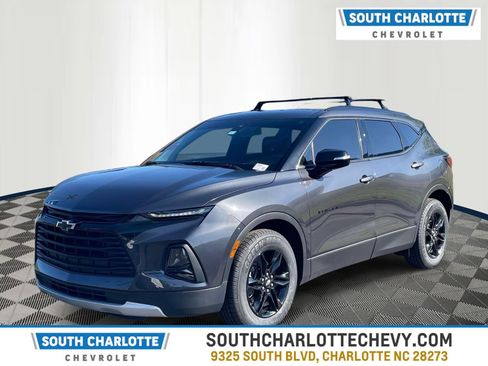Used 2021 Chevrolet Blazer LT FWD image 1