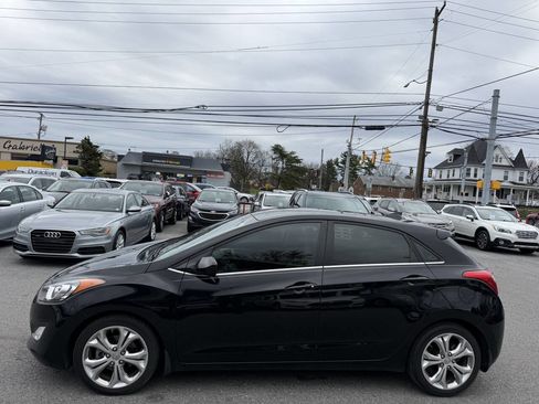 Used 2013 Hyundai Elantra GT w/ Touch & Go Pkg image 5