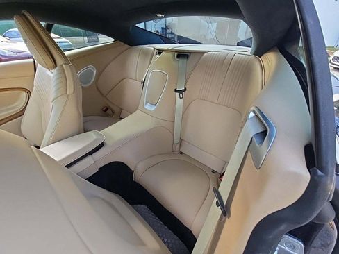 Used 2017 Aston Martin DB11 V12 image 4