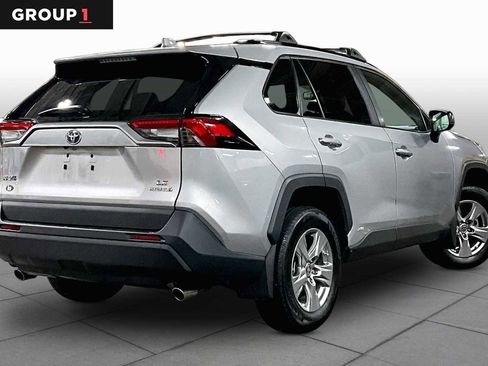 Used 2024 Toyota RAV4 LE image 13