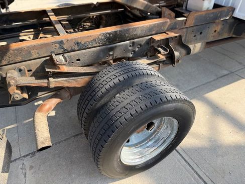 Used 2015 Ford F350 XL w/ Power Equipment Group AWD/4WD image 15