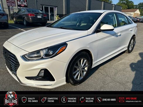 Used 2018 Hyundai Sonata SE w/ Cargo Package FWD image 1