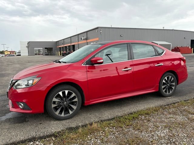 Used 2016 Nissan Sentra SR FWD image 1