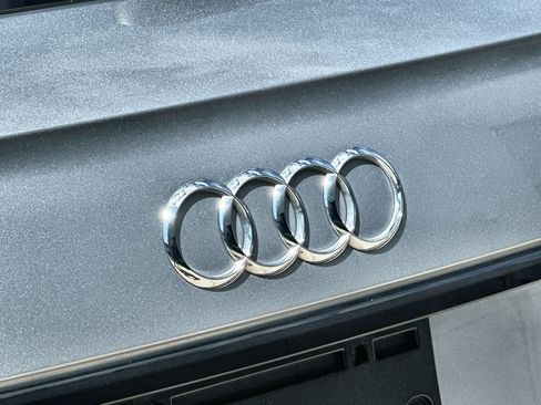 Used 2025 Audi Q5 2.0T Premium AWD/4WD image 15