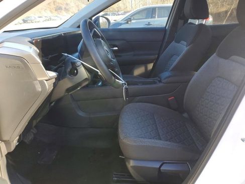 Used 2026 Nissan Kicks SV w/ SV Premium Package AWD/4WD image 6