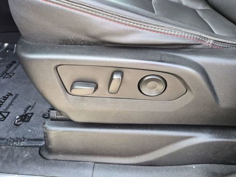 Used 2023 Chevrolet Tahoe RST image 12