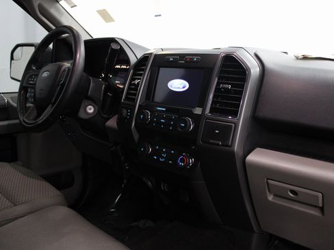 Used 2019 Ford F150 XLT w/ Equipment Group 301A Mid image 29