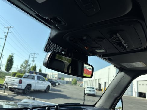 Used 2024 Ford Bronco Badlands AWD/4WD image 26