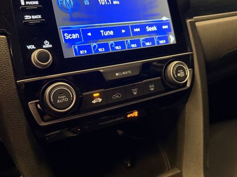 Used 2020 Honda Civic Sport image 15