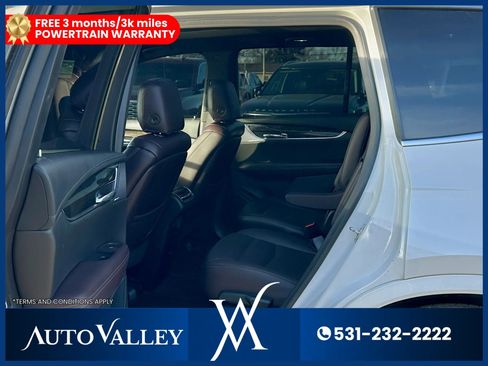 Used 2022 Cadillac XT6 Premium Luxury w/ Technology Package image 23