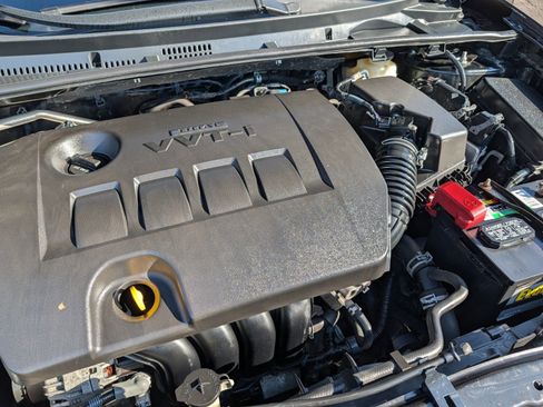 Used 2016 Toyota Corolla S image 30