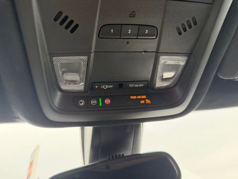 Certified 2025 Chevrolet Blazer RS image 28