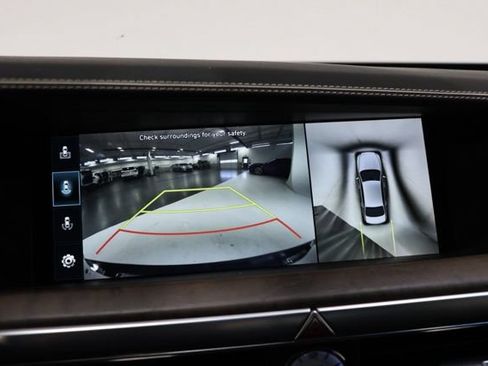 Used 2021 Genesis G90 3.3T Premium RWD image 28