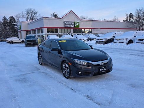 Used 2018 Honda Civic EX-T image 32