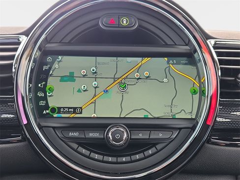 Used 2019 MINI Cooper Clubman S image 24