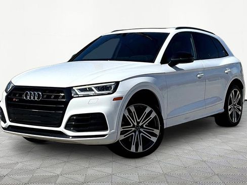 Used 2020 Audi SQ5 Premium Plus w/ Premium Plus Package AWD/4WD image 3