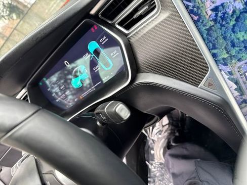 Used 2018 Tesla Model S 75D image 26