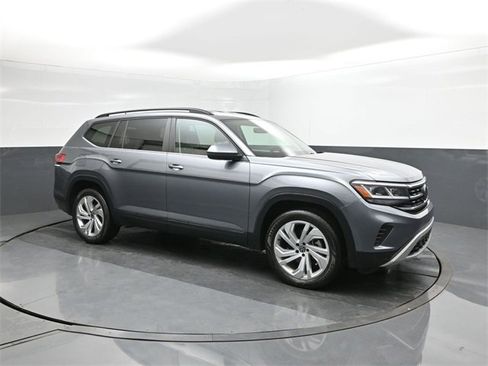 Used 2022 Volkswagen Atlas SE image 17