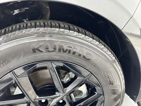 Used 2025 Kia K5 LXS FWD image 80