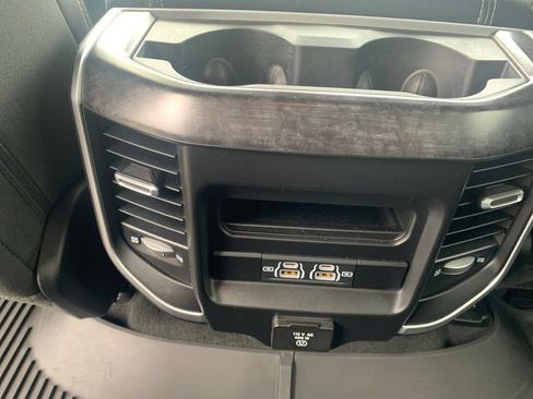 Used 2022 RAM 1500 Big Horn AWD/4WD image 31