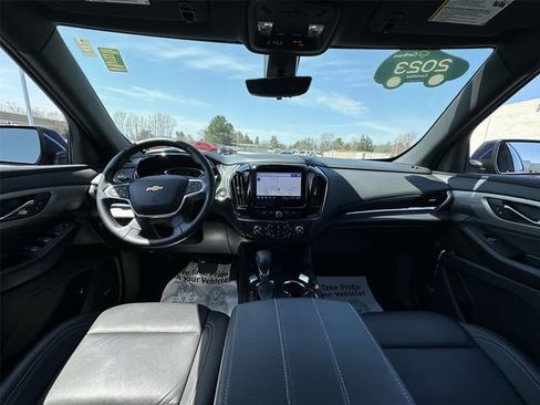 Certified 2023 Chevrolet Traverse LT w/ LT Premium Package AWD/4WD image 20