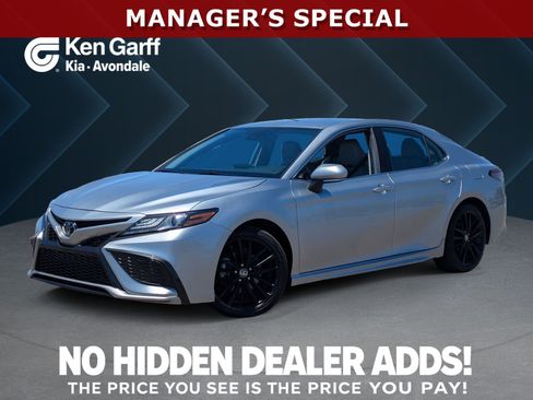 Used 2024 Toyota Camry XSE FWD image 1