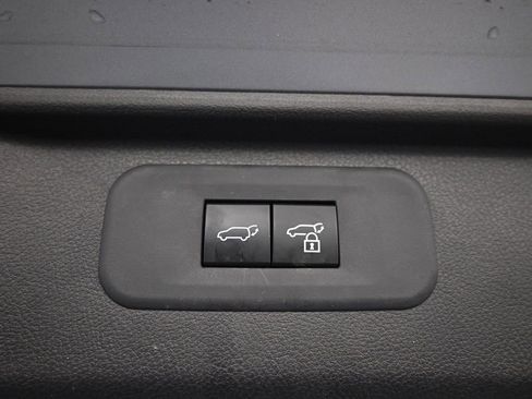 Certified 2025 Toyota Grand Highlander AWD image 23