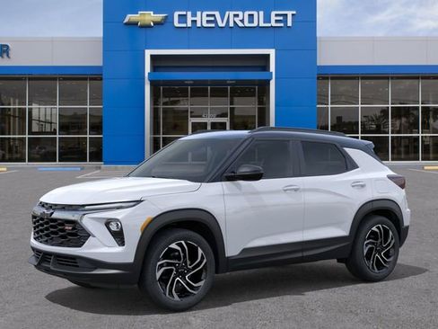New 2026 Chevrolet TrailBlazer RS w/ Driver Confidence Package FWD image 2