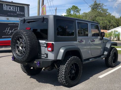 Used 2015 Jeep Wrangler Unlimited Sport w/ Quick Order Package 24S AWD/4WD image 3