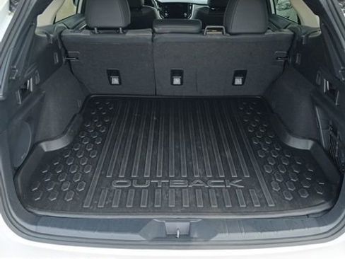 Certified 2025 Subaru Outback Onyx Edition image 32