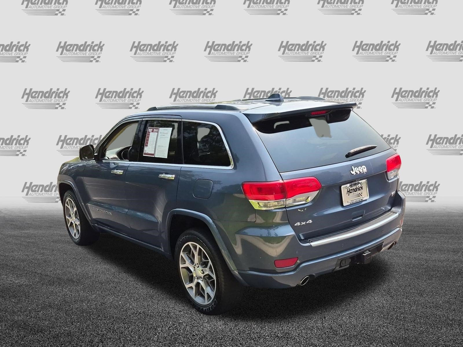 Used 2021 Jeep Grand Cherokee Overland AWD/4WD image 8