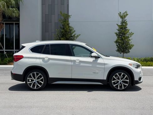 Used 2017 BMW X1 sDrive28i FWD image 6