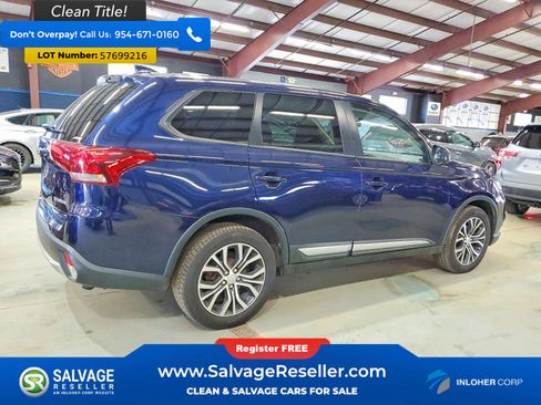 Used 2018 Mitsubishi Outlander AWD image 4