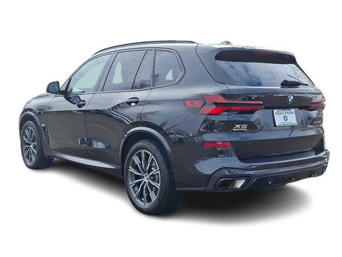 Certified 2024 BMW X5 xDrive40i w/ M Sport Package image 4