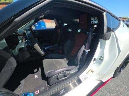 Used 2024 Nissan Z NISMO w/ Floor Mat Package RWD image 3