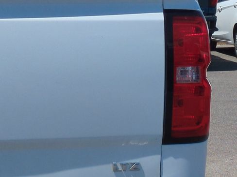 Used 2018 Chevrolet Silverado 2500 LTZ w/ Duramax Plus Package AWD/4WD image 45
