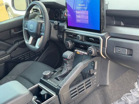 Certified 2026 Toyota 4Runner TRD Off-Road Premium w/ Tow Technology Package image 12