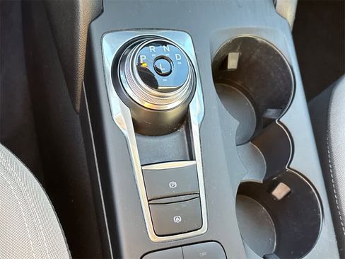 Certified 2021 Ford Escape SE w/ SE Sport Appearance Package image 30