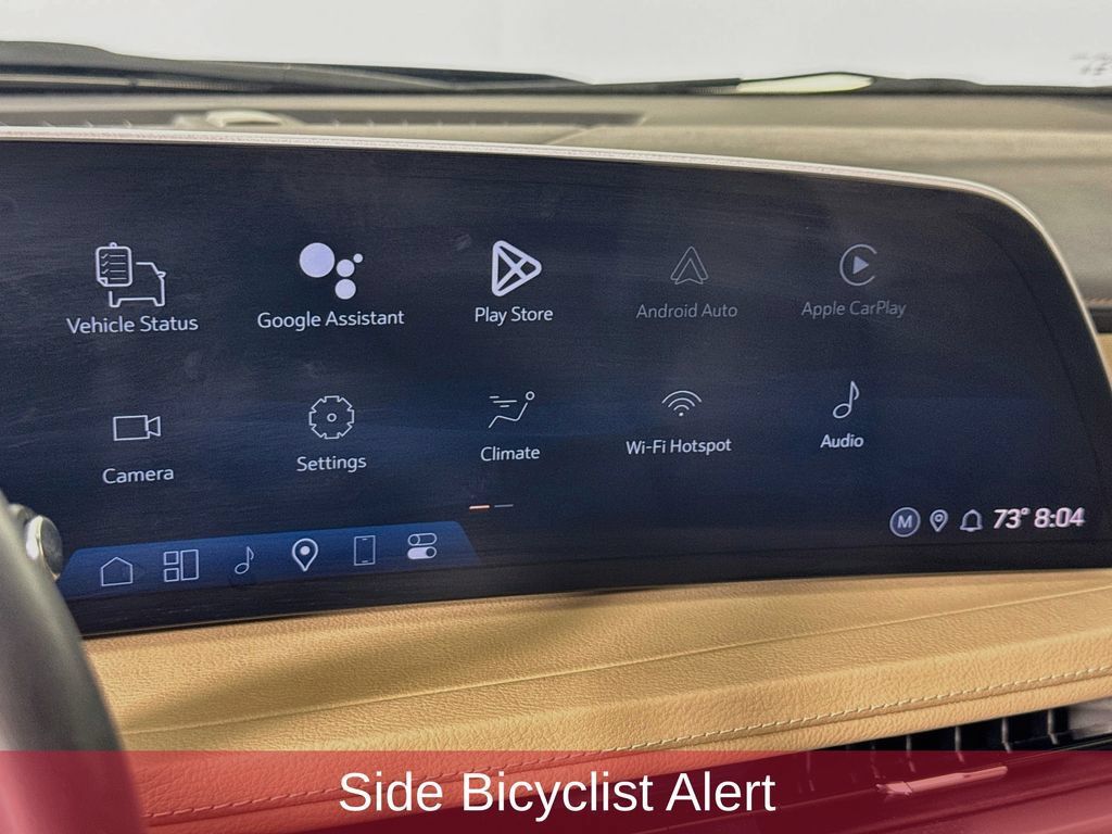 Used 2024 Cadillac XT4 Premium Luxury w/ Active Safety Package FWD image 17
