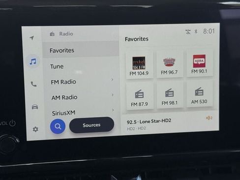 Used 2025 Toyota Corolla LE FWD image 19