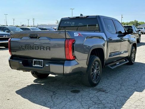 Used 2024 Toyota Tundra SR5 w/ SR5 Convenience Package AWD/4WD image 8