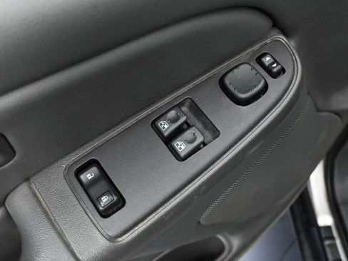 Used 2004 Chevrolet Silverado 1500 w/ Light Duty Power Package image 20