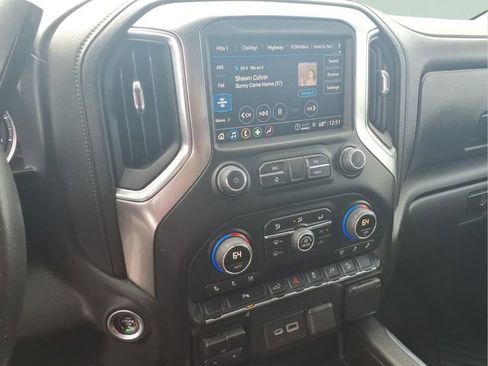 Used 2022 Chevrolet Silverado 1500 LTZ image 7
