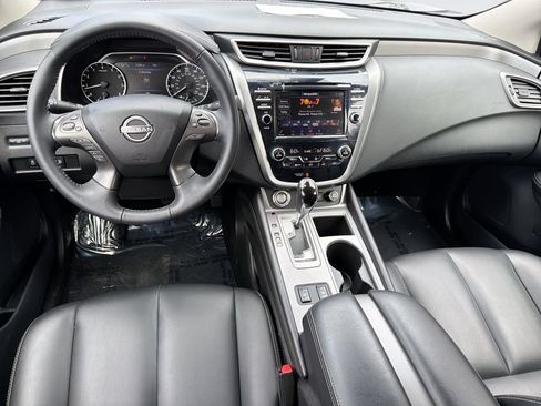 Used 2023 Nissan Murano SV FWD image 6