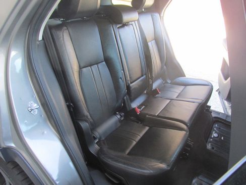 Used 2018 Land Rover Discovery Sport HSE image 69