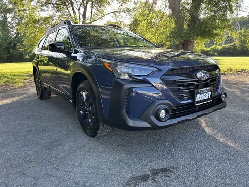 Certified 2024 Subaru Outback Onyx Edition AWD/4WD image 2