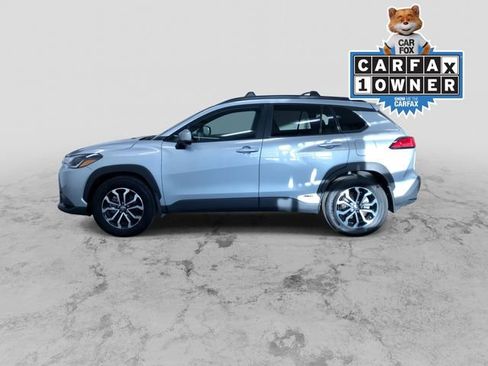 Certified 2024 Toyota Corolla Cross SE image 6